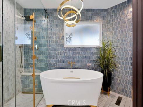 213  Marguerite  , Corona del Mar, CA