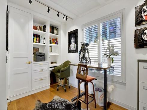 213  Marguerite  , Corona del Mar, CA