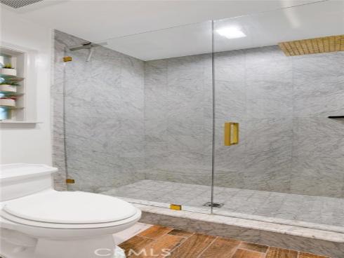 213  Marguerite  , Corona del Mar, CA