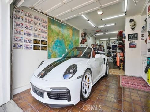 213  Marguerite  , Corona del Mar, CA