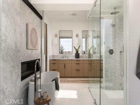 220  Carnation   Avenue, Corona del Mar, CA