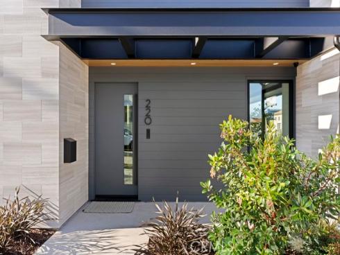 220  Carnation   Avenue, Corona del Mar, CA