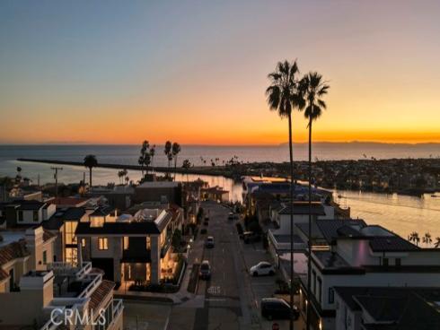220  Carnation   Avenue, Corona del Mar, CA