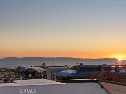 220  Carnation   Avenue, Corona del Mar, CA