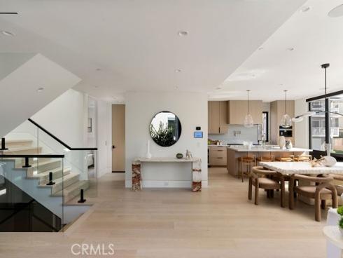 2501  Seaview   Avenue, Corona del Mar, CA