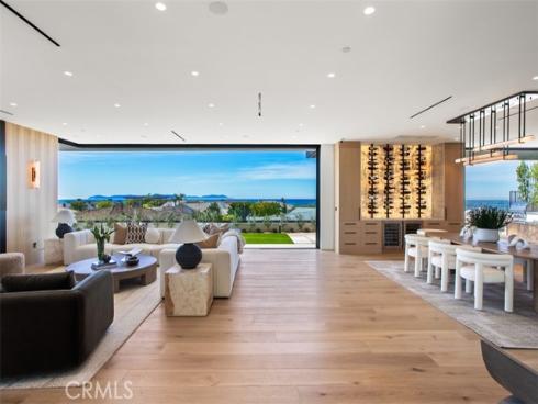 53  Montecito  , Corona del Mar, CA