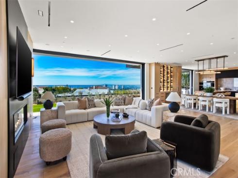 53  Montecito  , Corona del Mar, CA