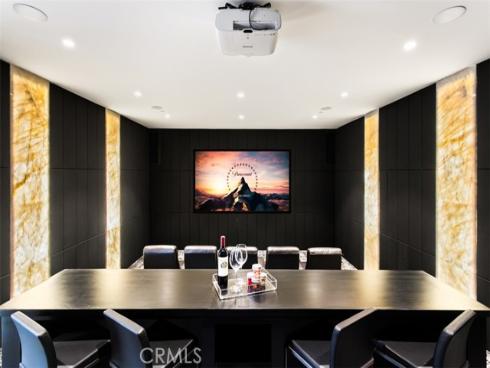 53  Montecito  , Corona del Mar, CA