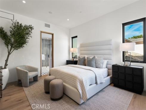 53  Montecito  , Corona del Mar, CA