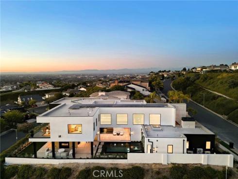 53  Montecito  , Corona del Mar, CA