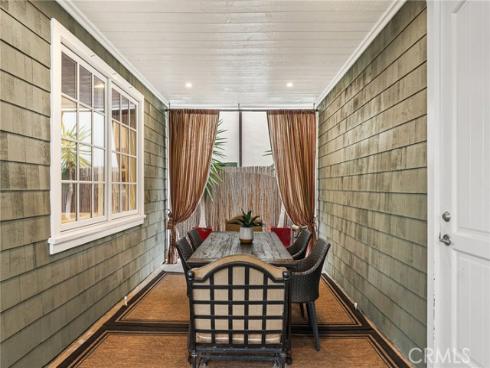 320  Heliotrope   Avenue, Corona del Mar, CA