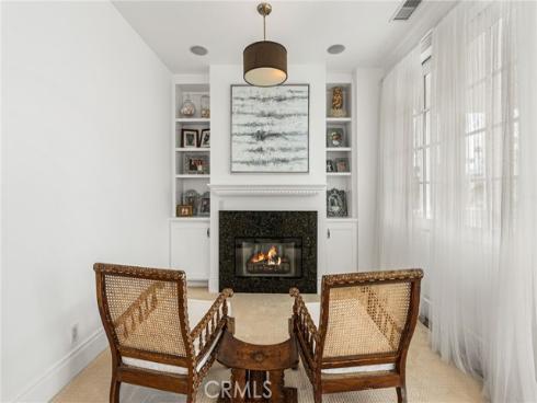 320  Heliotrope   Avenue, Corona del Mar, CA