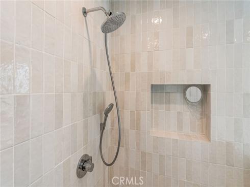 320  Heliotrope   Avenue, Corona del Mar, CA