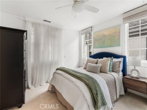 320  Heliotrope   Avenue, Corona del Mar, CA