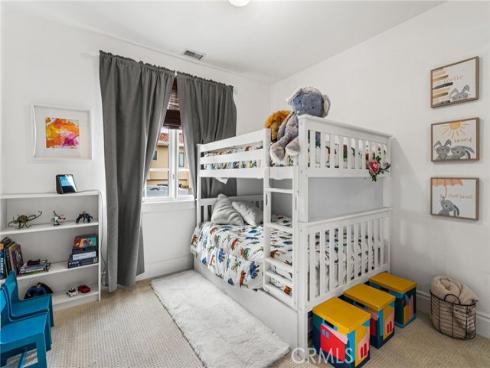 320  Heliotrope   Avenue, Corona del Mar, CA