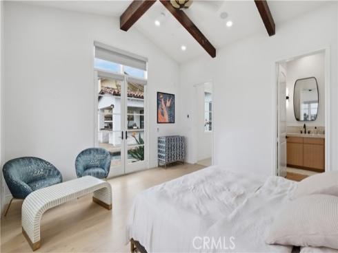 44  Drakes Bay   Drive, Corona del Mar, CA