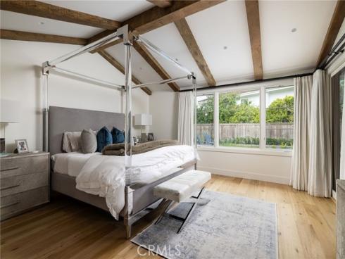 1  San Martin   Way, Corona del Mar, CA