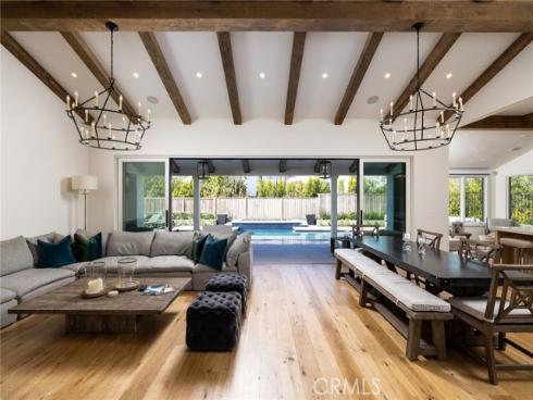 1  San Martin   Way, Corona del Mar, CA