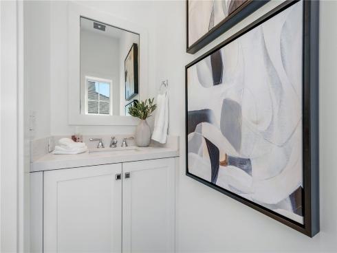 611 Narcissus Avenue, Corona del Mar, CA