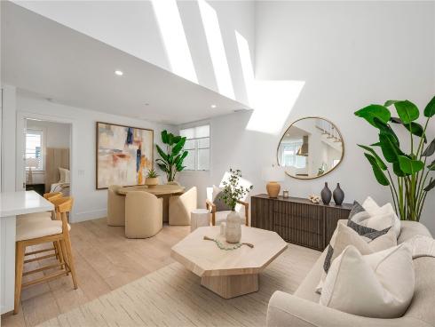 611 Narcissus Avenue, Corona del Mar, CA