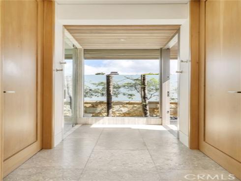 1231  Dolphin  , Corona del Mar, CA