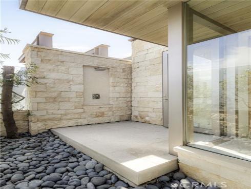 1231  Dolphin  , Corona del Mar, CA