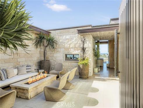 1231  Dolphin  , Corona del Mar, CA