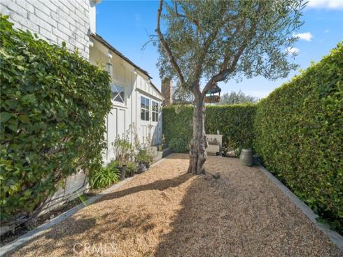 420  Acacia  , Corona del Mar, CA