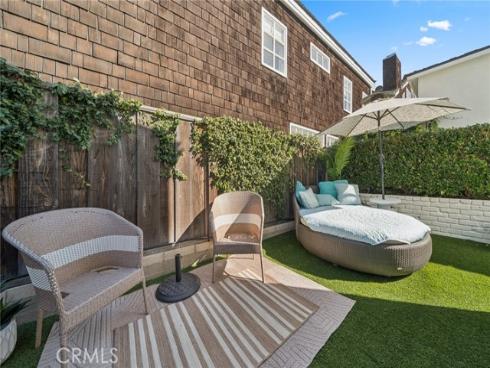 420  Acacia  , Corona del Mar, CA