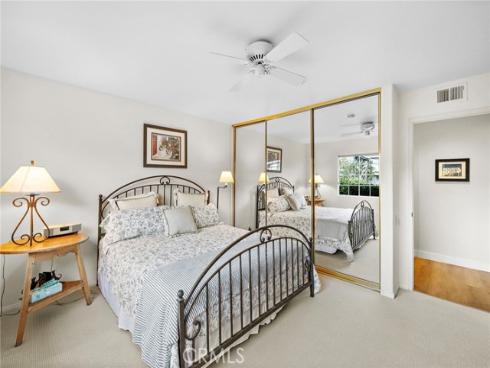 3731  Daffodil  96 , Corona del Mar, CA