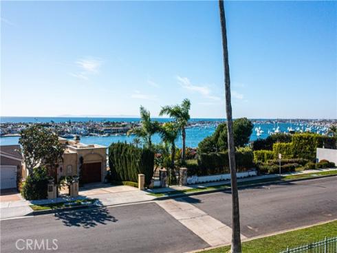 2212  Pacific   Drive, Corona del Mar, CA