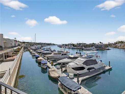 1203  Bayside  , Corona del Mar, CA