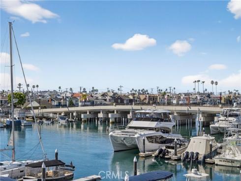 1203  Bayside  , Corona del Mar, CA