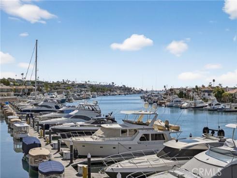 1203  Bayside  , Corona del Mar, CA