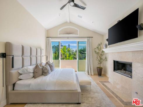 707  Jasmine   Avenue, Corona del Mar, CA