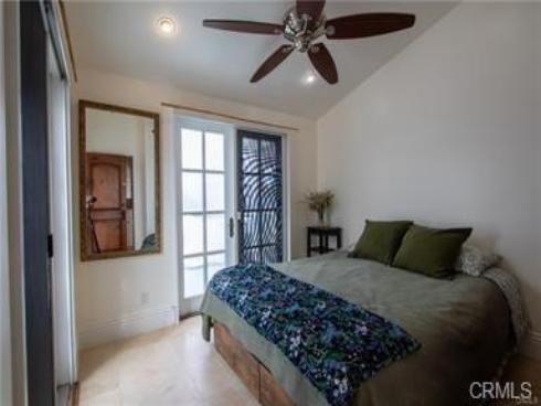 407  Goldenrod  , Corona del Mar, CA