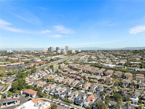 2661  Point Del Mar  , Corona del Mar, CA