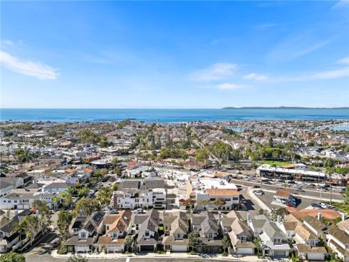 2661  Point Del Mar  , Corona del Mar, CA