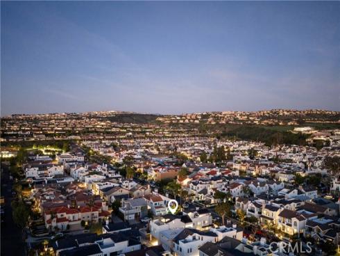 519 Narcissus A Avenue, Corona del Mar, CA