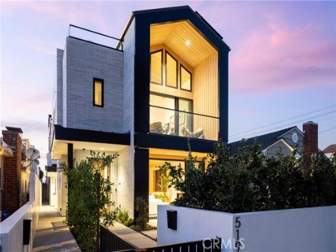 519 Narcissus B Avenue, Corona del Mar, CA