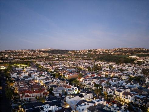 519 Narcissus B Avenue, Corona del Mar, CA