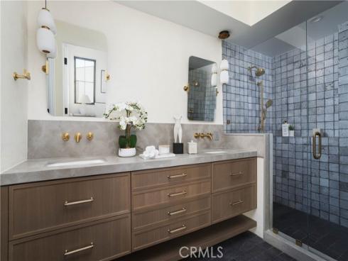519 Narcissus Avenue, Corona del Mar, CA