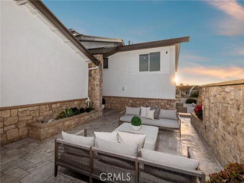 15  Curl   Drive, Corona del Mar, CA