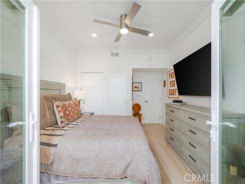 401  Seaward  2  Road, Corona del Mar, CA