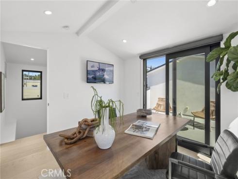 716  Heliotrope  , Corona del Mar, CA
