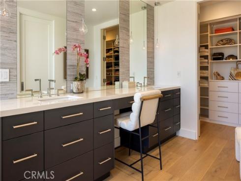 304  Goldenrod   Avenue, Corona del Mar, CA