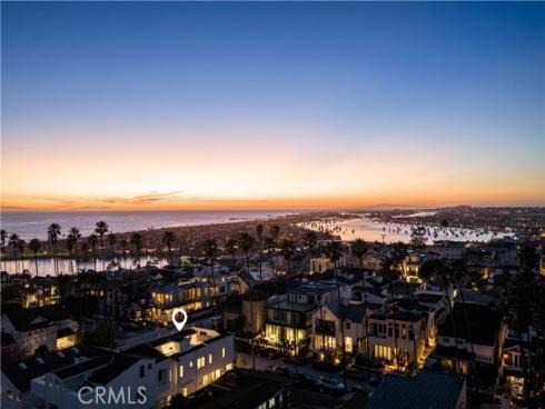 304  Goldenrod   Avenue, Corona del Mar, CA