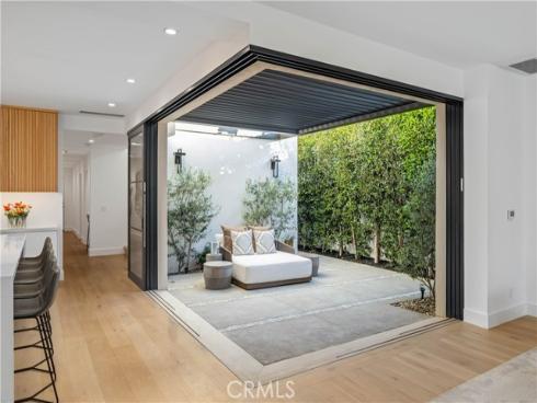 304  Goldenrod   Avenue, Corona del Mar, CA