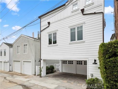 718  Poinsettia   Avenue, Corona del Mar, CA