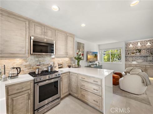 23  Canyon Crest  , Corona del Mar, CA